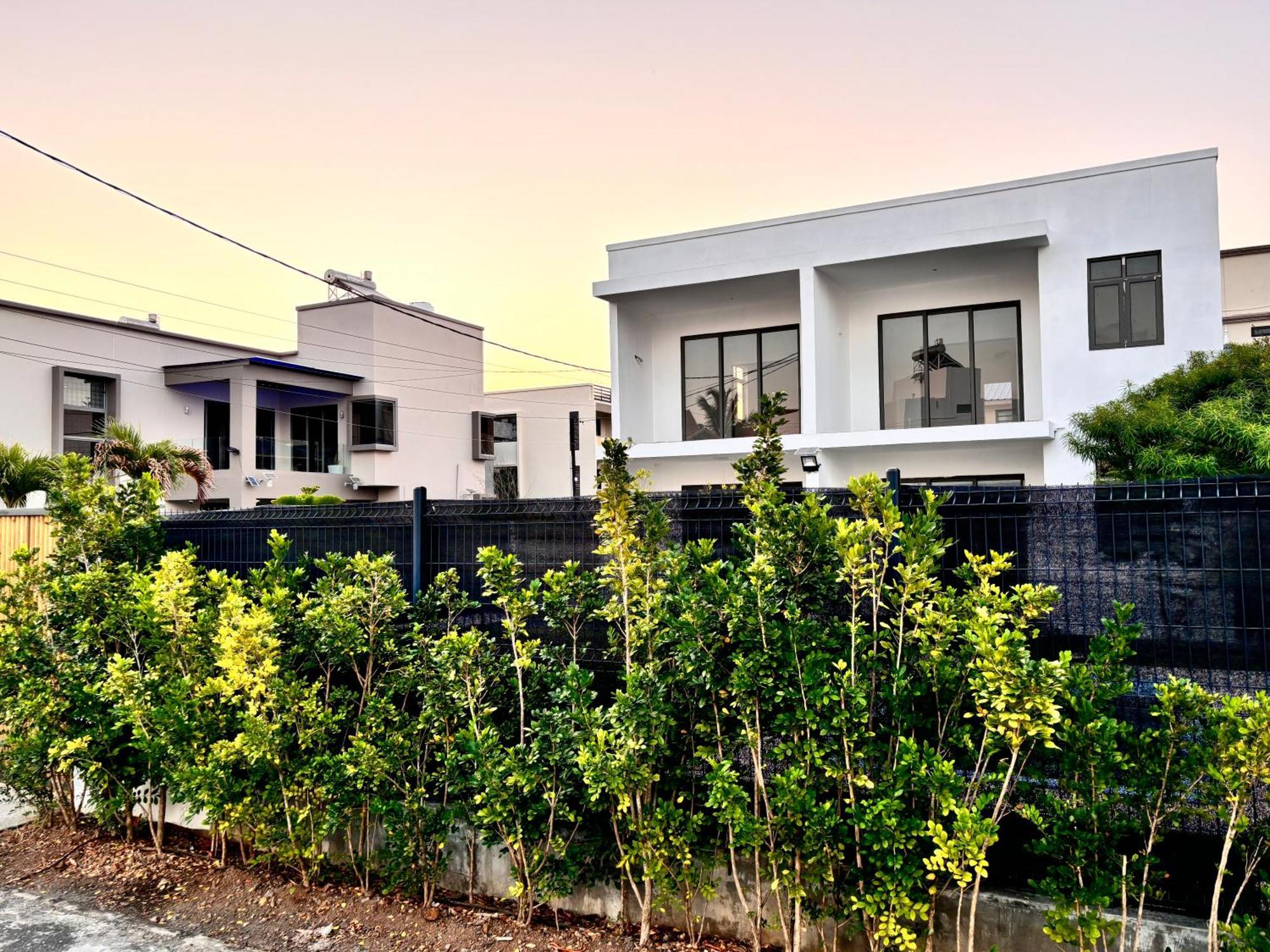 Maison Mont Choisy - One Or Two Bedrooms Apartment ทรู โอซ์ บิชส์ ภายนอก รูปภาพ
