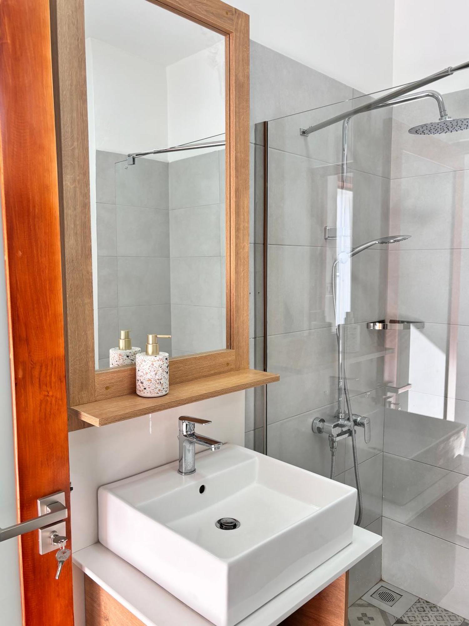 Maison Mont Choisy - One Or Two Bedrooms Apartment ทรู โอซ์ บิชส์ ภายนอก รูปภาพ