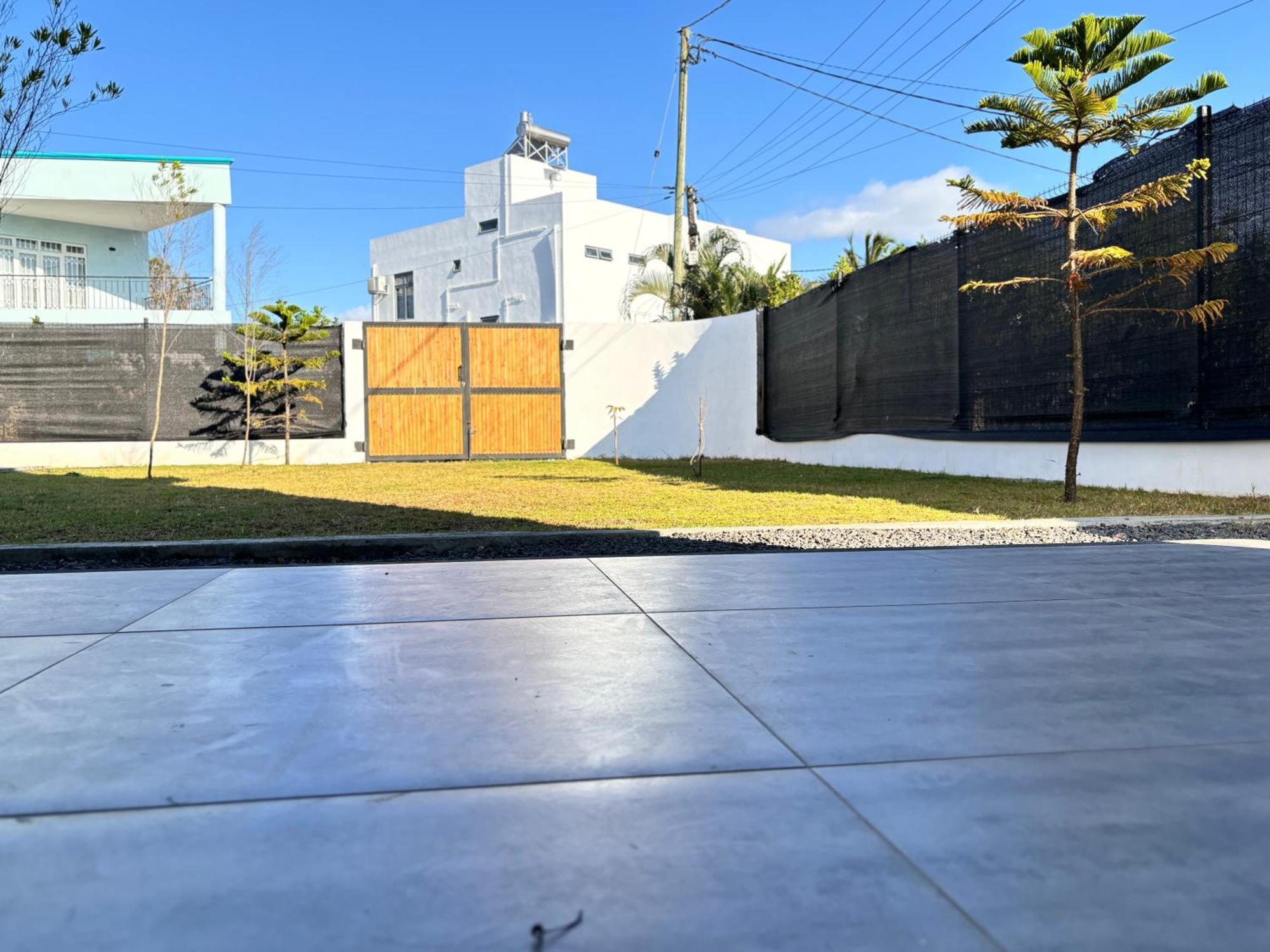 Maison Mont Choisy - One Or Two Bedrooms Apartment ทรู โอซ์ บิชส์ ภายนอก รูปภาพ
